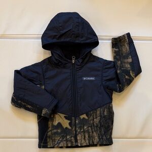 Columbia Navy and Tan Hooded Jacket